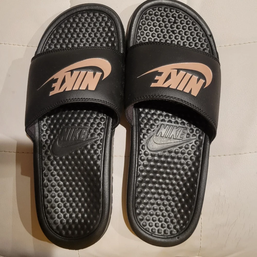 Nike Women's Slide